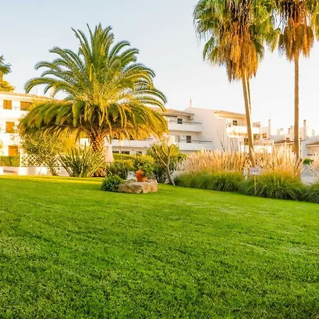 Immaculate 1-bed In